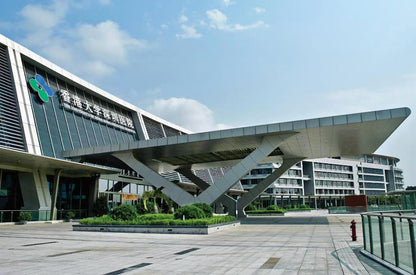 HKU-Shenzhen Hospital main entrance